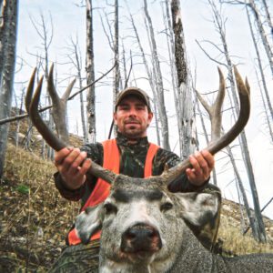 Deer Hunting - Ford Creek Outfitters - Montana