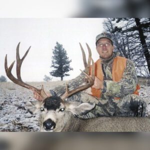 Deer Hunting - Ford Creek Outfitters - Montana