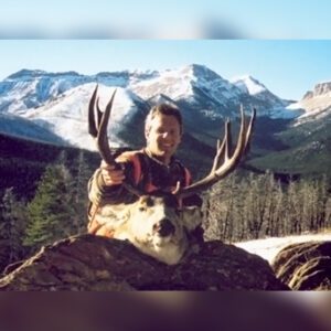 Deer Hunting - Ford Creek Outfitters - Montana