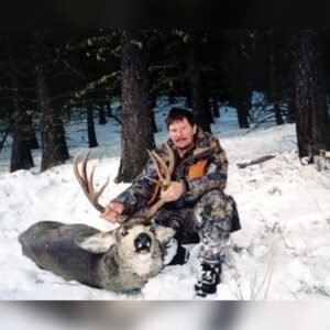 Deer Hunting - Ford Creek Outfitters - Montana