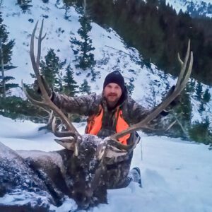 Elk Hunting - Ford Creek Outfitters - Montana